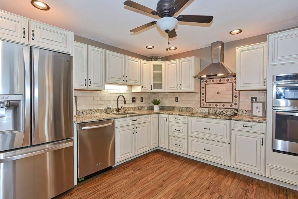 Grafton, MA 01519,44 Providence Rd