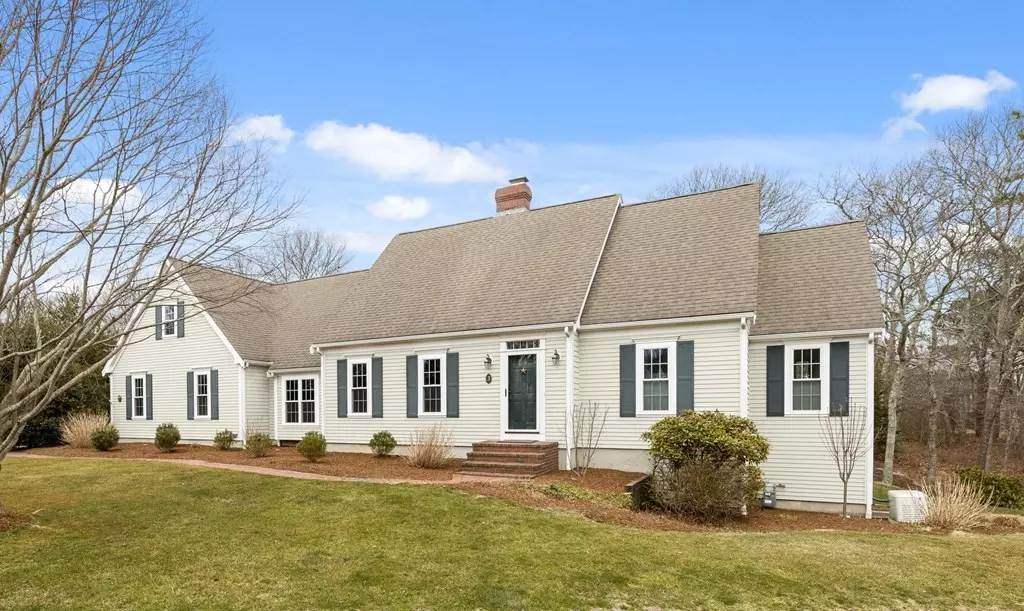 Bourne, MA 02562,3 Grandrose Cir