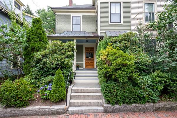 12 Bigelow Street, Cambridge, MA 02139