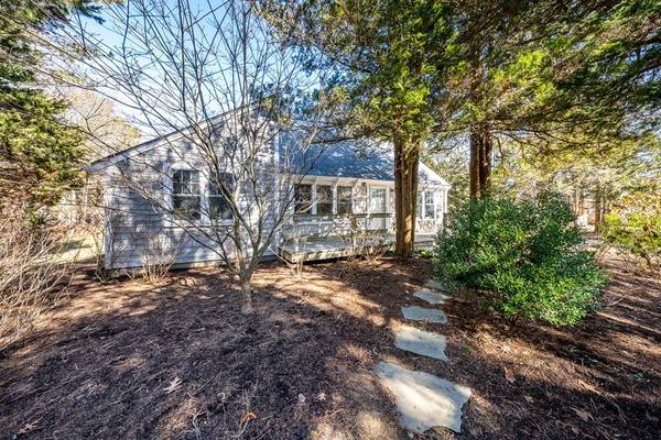 24 Moss, Yarmouth, MA 02673