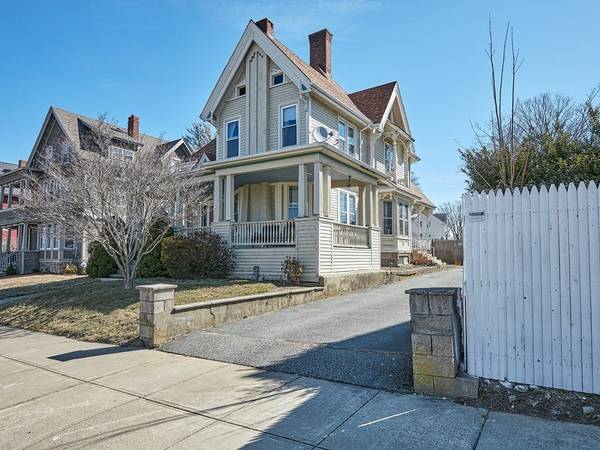 Fall River, MA 02720,617 Highland Avenue