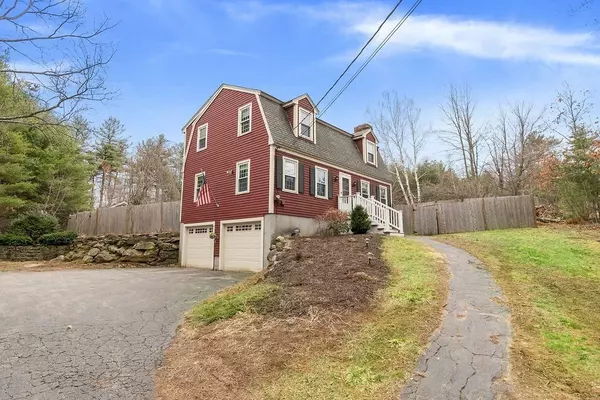 122 Fordway Ext, Derry, NH 03038