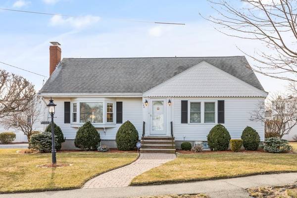 160 Franklin St, Milton, MA 02186