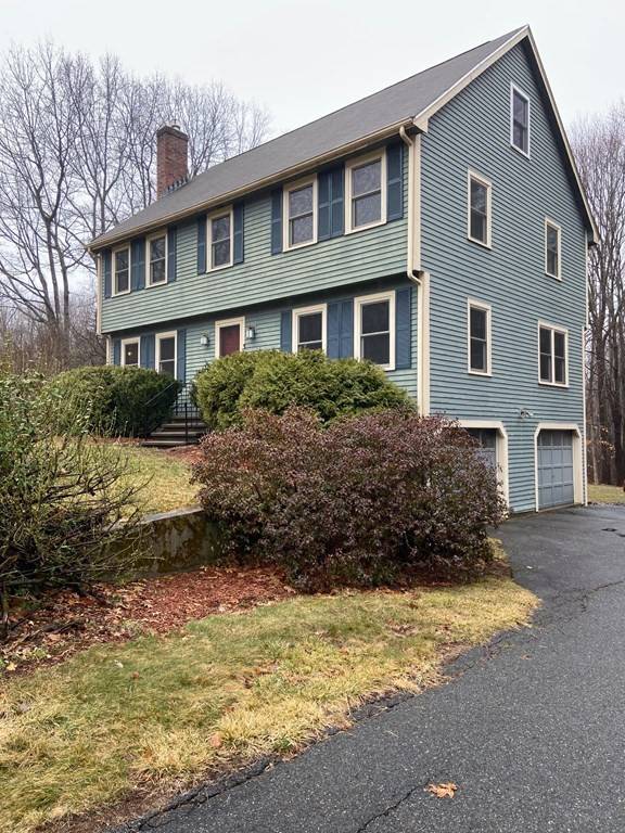 3 Idaho Dr, Tyngsborough, MA 01879