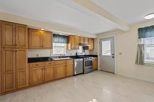East Providence, RI 02914,40 Brown St