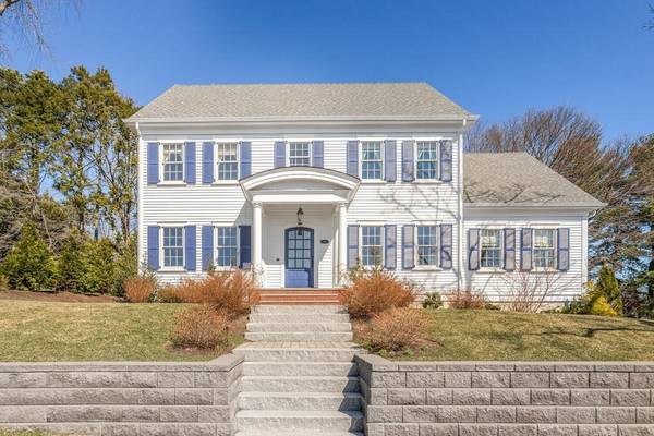 48 Ledyard Rd, Winchester, MA 01890