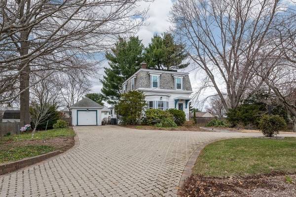 199 Needham St, Dedham, MA 02026