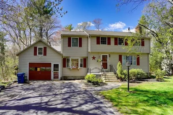 10 Shady Lane Dr, Burlington, MA 01803