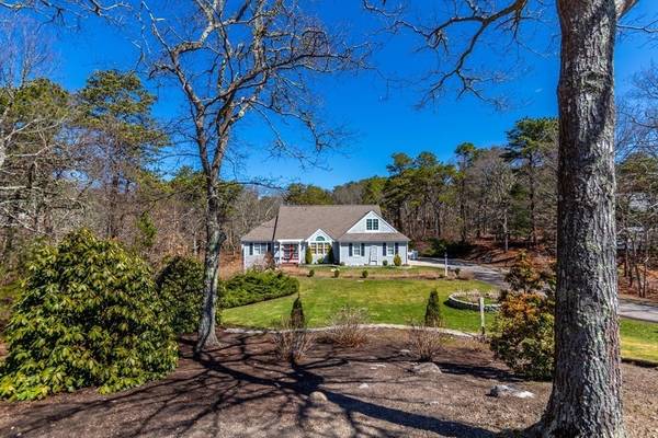 Falmouth, MA 02536,63 Cairn Ridge Rd