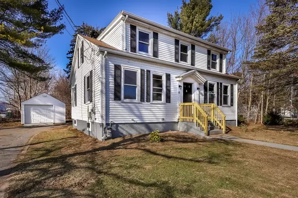 69 Ingell St, Taunton, MA 02780