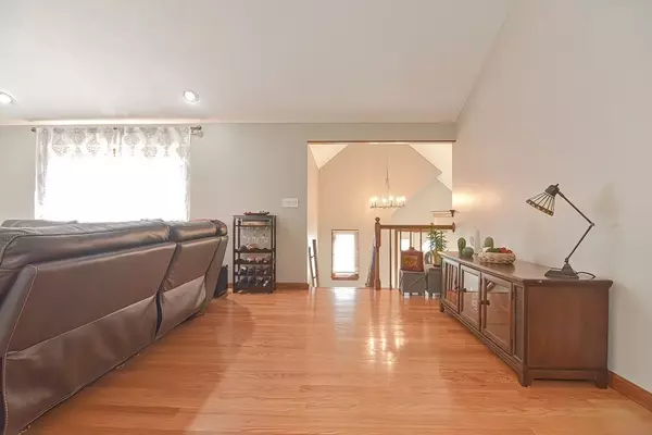 Blackstone, MA 01504,42 Reilly Ave