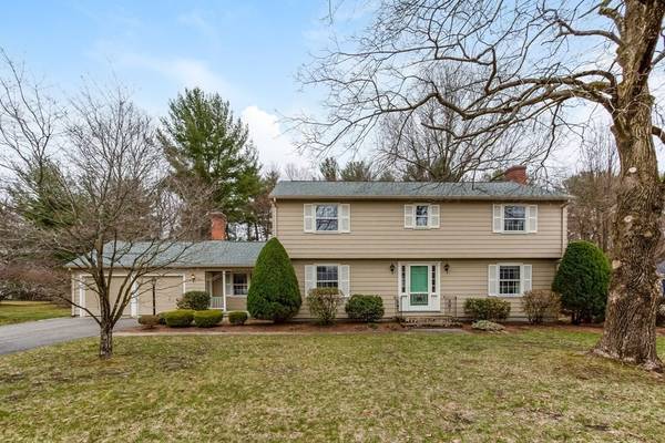 143 Viscount Road, Longmeadow, MA 01106