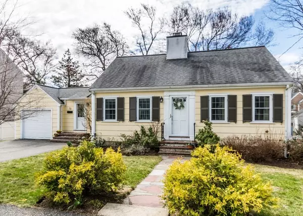 32 Arch Street, Needham, MA 02492