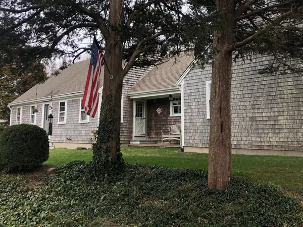 375 Mary Chase Rd, Eastham, MA 02642