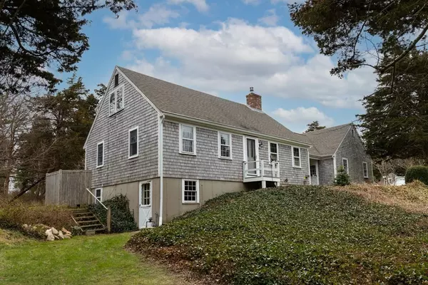 Eastham, MA 02642,375 Mary Chase Rd