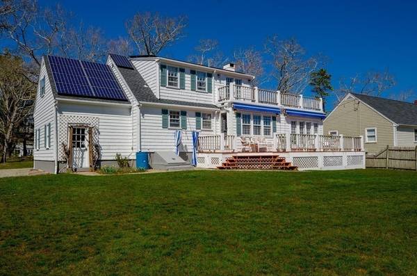 10 Zora Rd, Marion, MA 02738