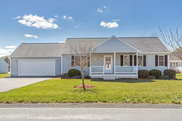 8 Bell Dr, East Bridgewater, MA 02333