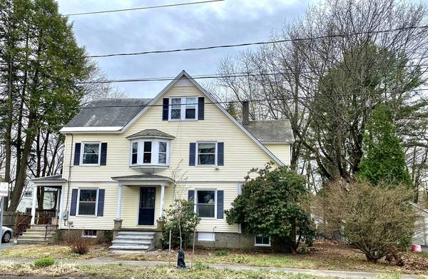 Greenfield, MA 01301,92 Sanderson St