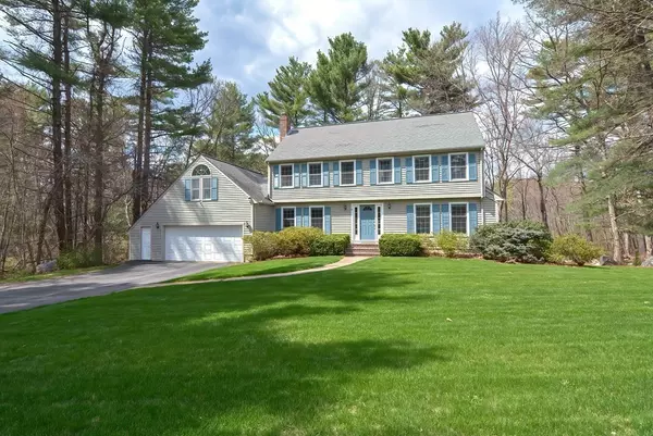 9 Grace Drive, Medfield, MA 02052