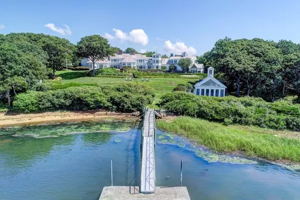 60 Harbor Road, Harwich, MA 02646