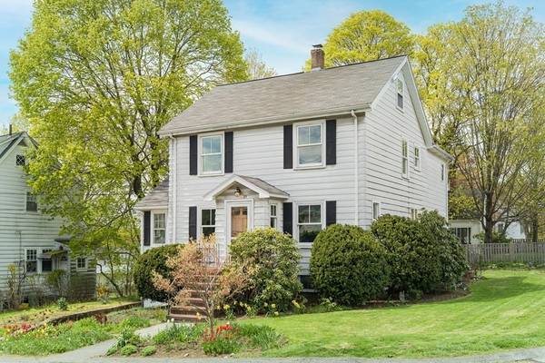 25 Chase Ave, Lexington, MA 02421