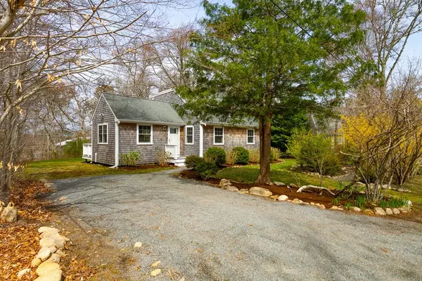 Tisbury, MA 02568,50 Lantern Lane