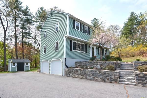 4 Martin Circle, Hudson, MA 01749