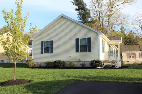 9 Mountain Ash Rd #9, East Bridgewater, MA 02333