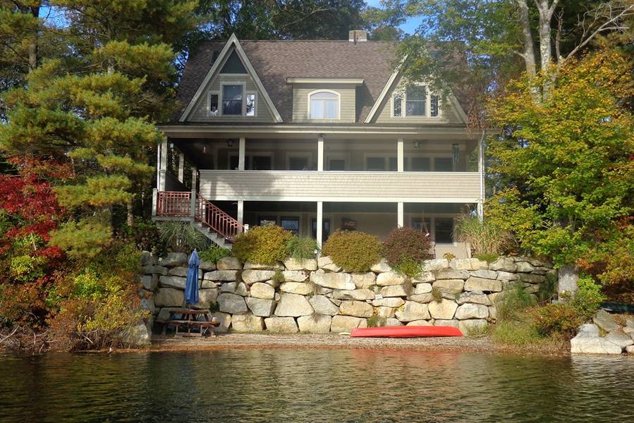 55 Loon Pond Road, Lakeville, MA 02347