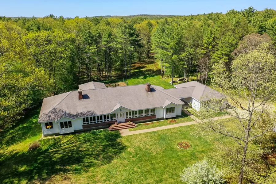 155 Williamsville Road, Hubbardston, MA 01452