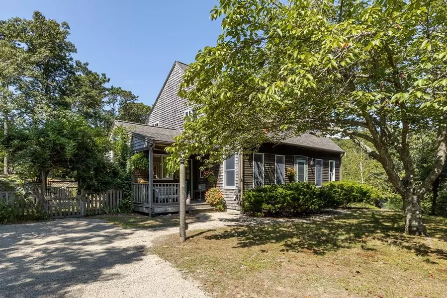 3 Beach Plum Ln, Chatham, MA 02633