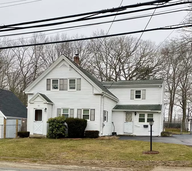 43 South St, Holbrook, MA 02343