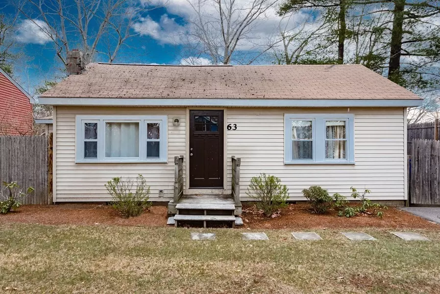 63 Juniper Rd, Holbrook, MA 02343