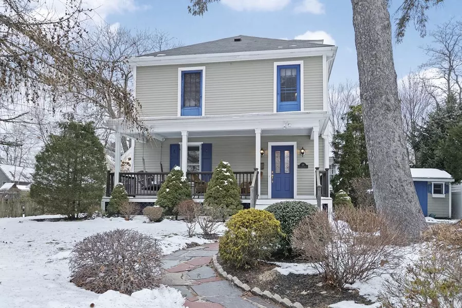 49 Evergreen Ave, Newton, MA 02466