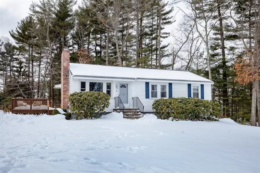 2 Bradford Rd, Burlington, MA 01803