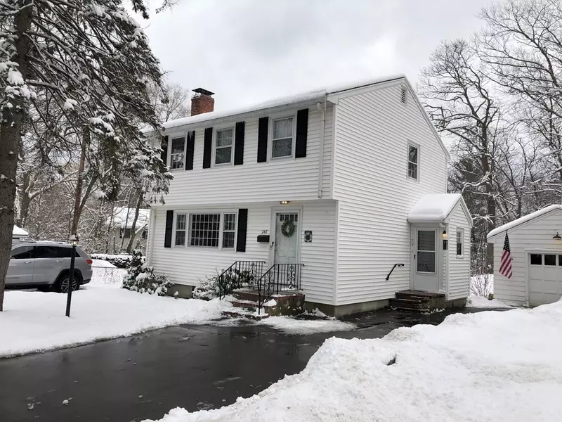 267 Sprague, Dedham, MA 02026