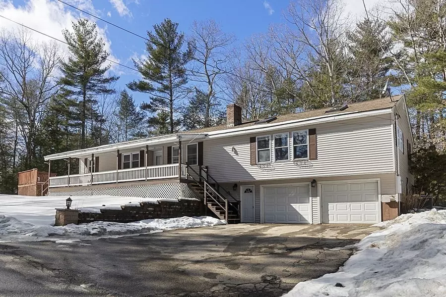 23 Stephens Dr, Charlton, MA 01507