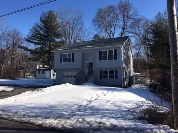 486 Fairview Ave, Athol, MA 01331