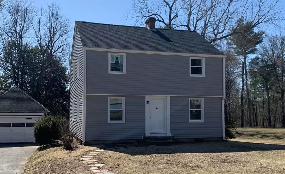 6 Highland St, Ware, MA 01082