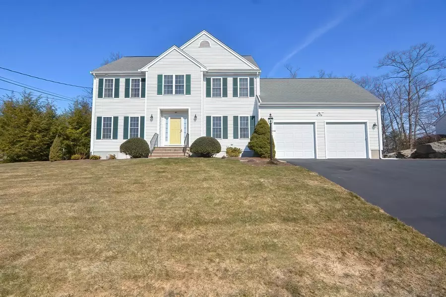 88 Old Wood Road, North Attleboro, MA 02760