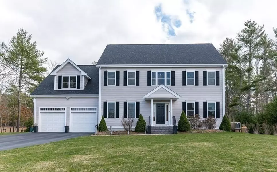 4 Douglas Cor, Rochester, MA 02770