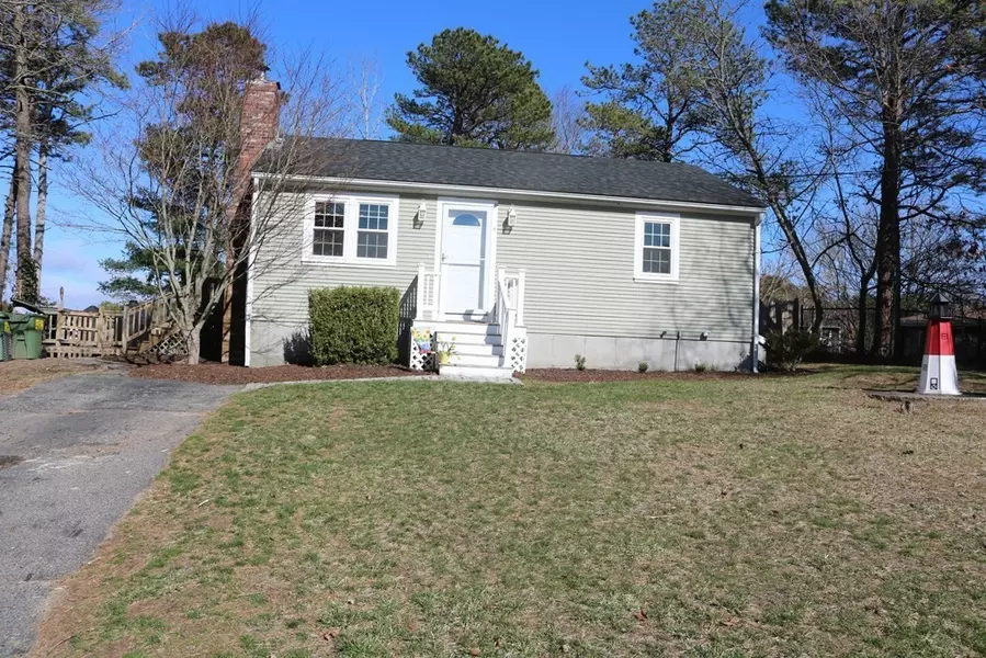 4 E Wind Drive, Plymouth, MA 02360