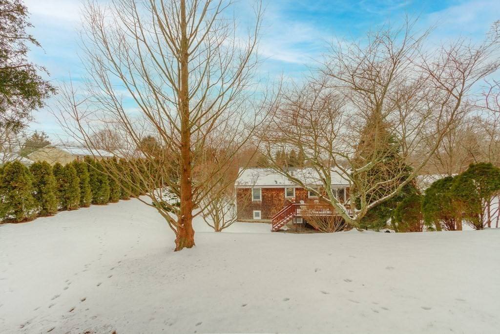 Portsmouth, RI 02871,57 Warcam Way