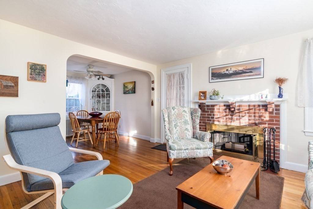 Lexington, MA 02420,38 Ledgelawn Ave