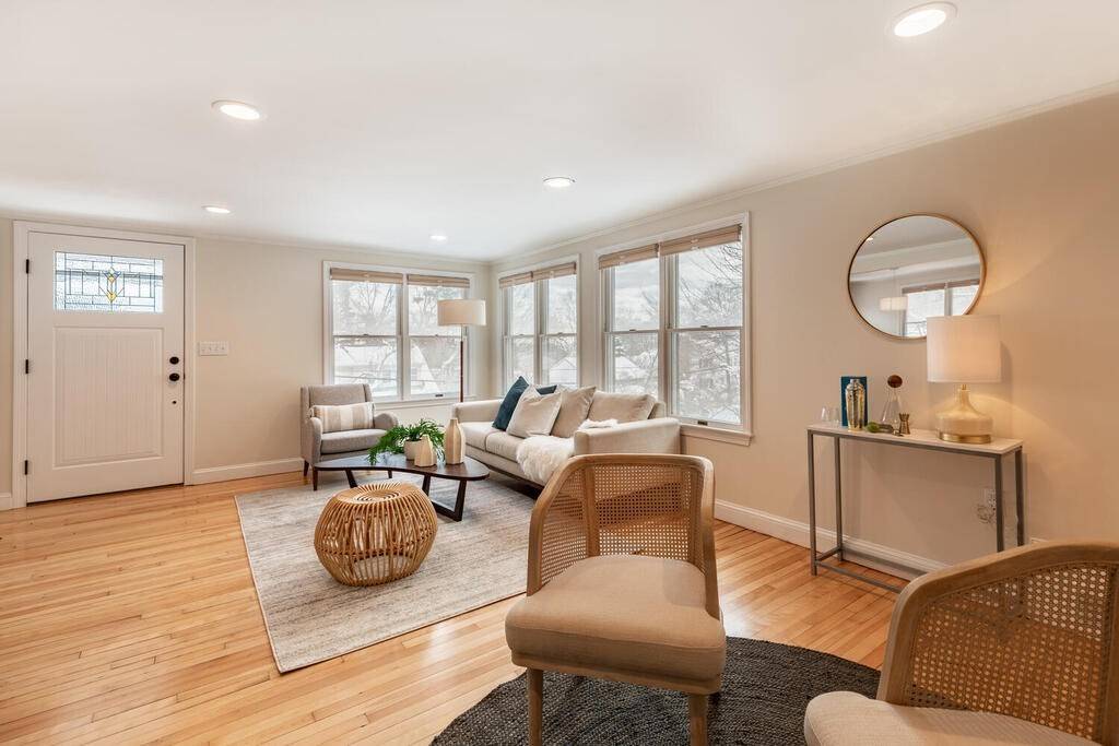 Arlington, MA 02474,86 Ridge St