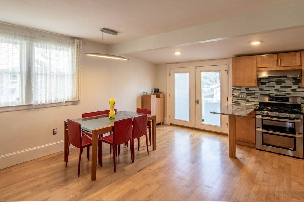 Milton, MA 02186,39 Franklin St
