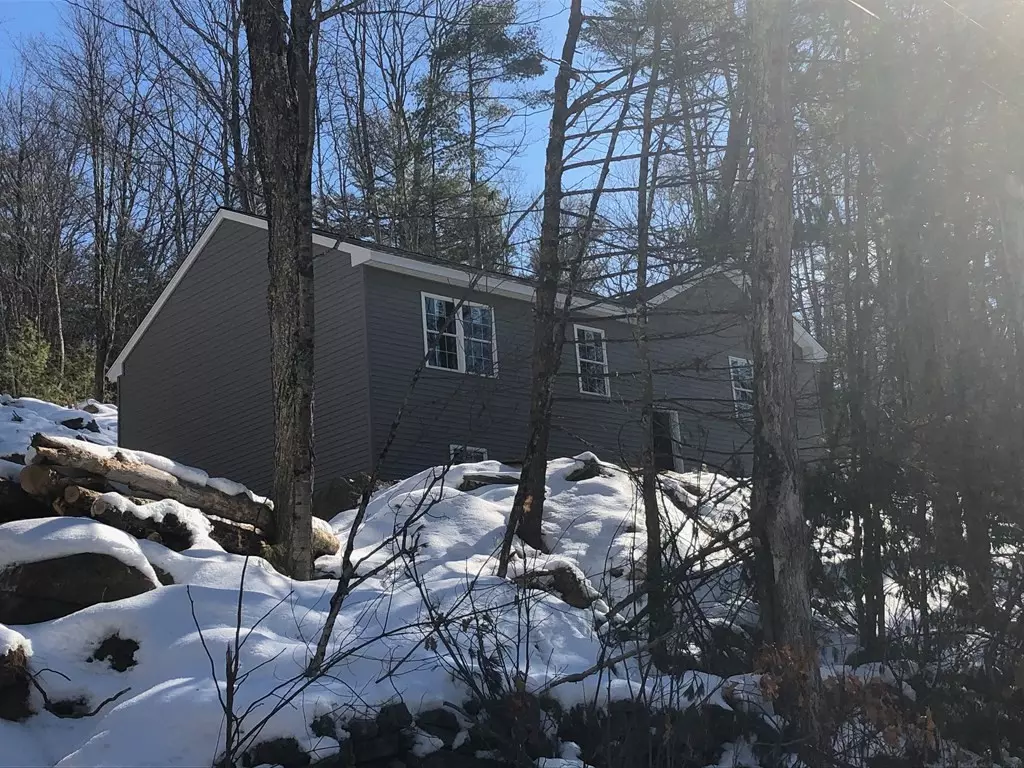 Athol, MA 01331,731 L1 Brickyard Rd