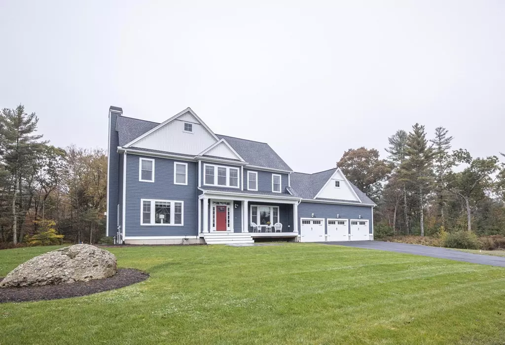 Rehoboth, MA 02769,16 Linden Ln