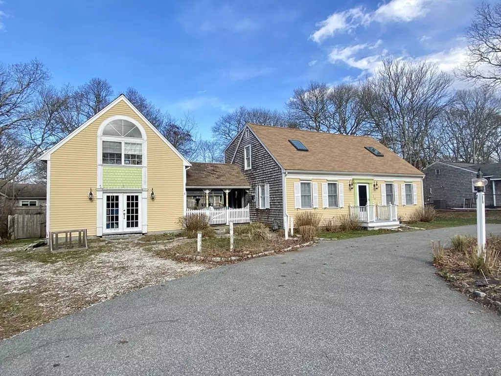 Falmouth, MA 02536,16 Portside Cir