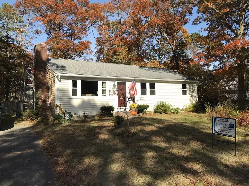 Mashpee, MA 02649,19 Shipwreck Dr